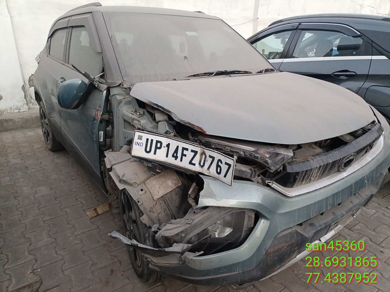 TATA PUNCH ACCOMPLISHED DAZZLE S CNG